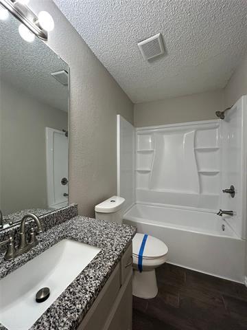 Building Photo - 6709 Silver Sage Dr