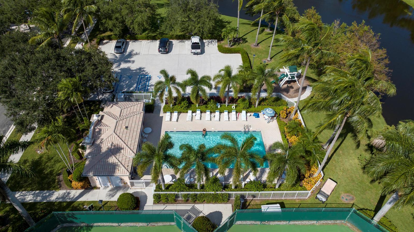 Building Photo - 435 Capistrano Dr