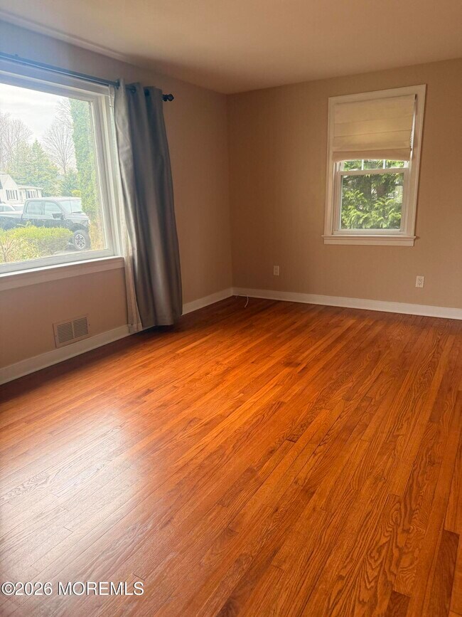 Building Photo - 53 Little Silver Pkwy