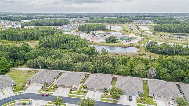 Building Photo - 31912 Turkeyhill Dr