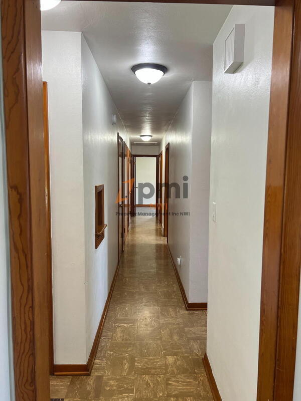Building Photo - 12920 Cedar Lake Rd