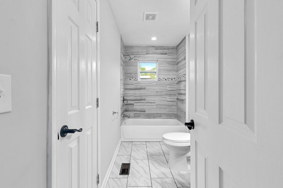 Building Photo - 16 Wadley St NW