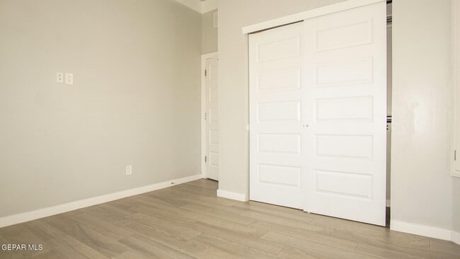 Building Photo - 14904 Tierra Escape Ave