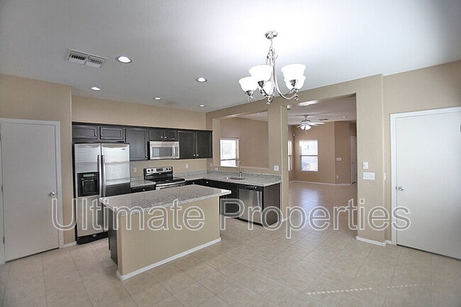 Building Photo - 17010 N 184th Ln