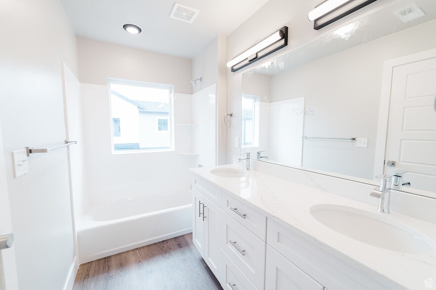 Building Photo - 663 E 730 N