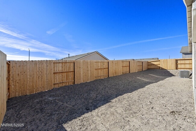 Building Photo - 4547 Mifflin St