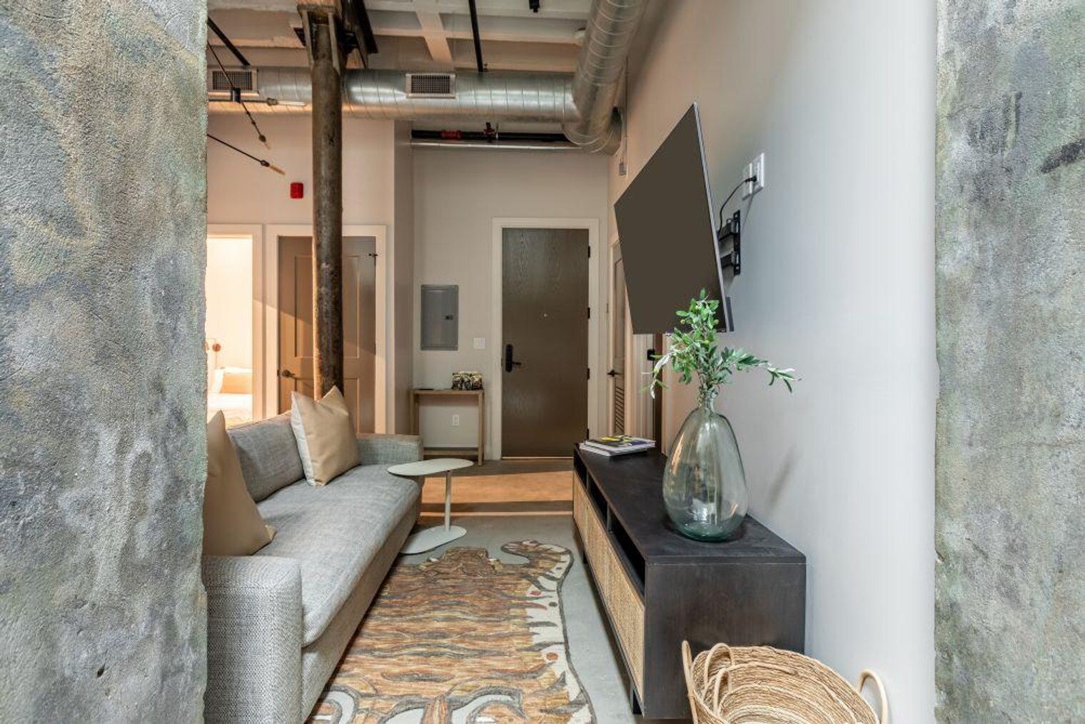 Building Photo - 315 Girod St