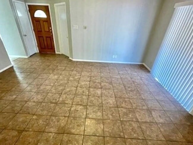 Building Photo - 7423 Corian Park Dr