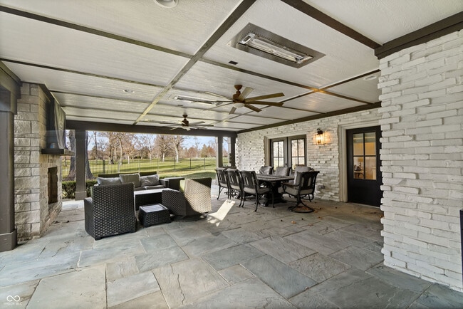 Building Photo - 1210 Golden Hill Dr