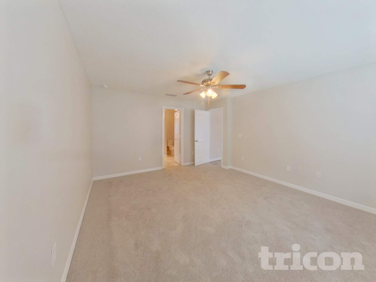 Building Photo - 2244 Gladiolus Ln