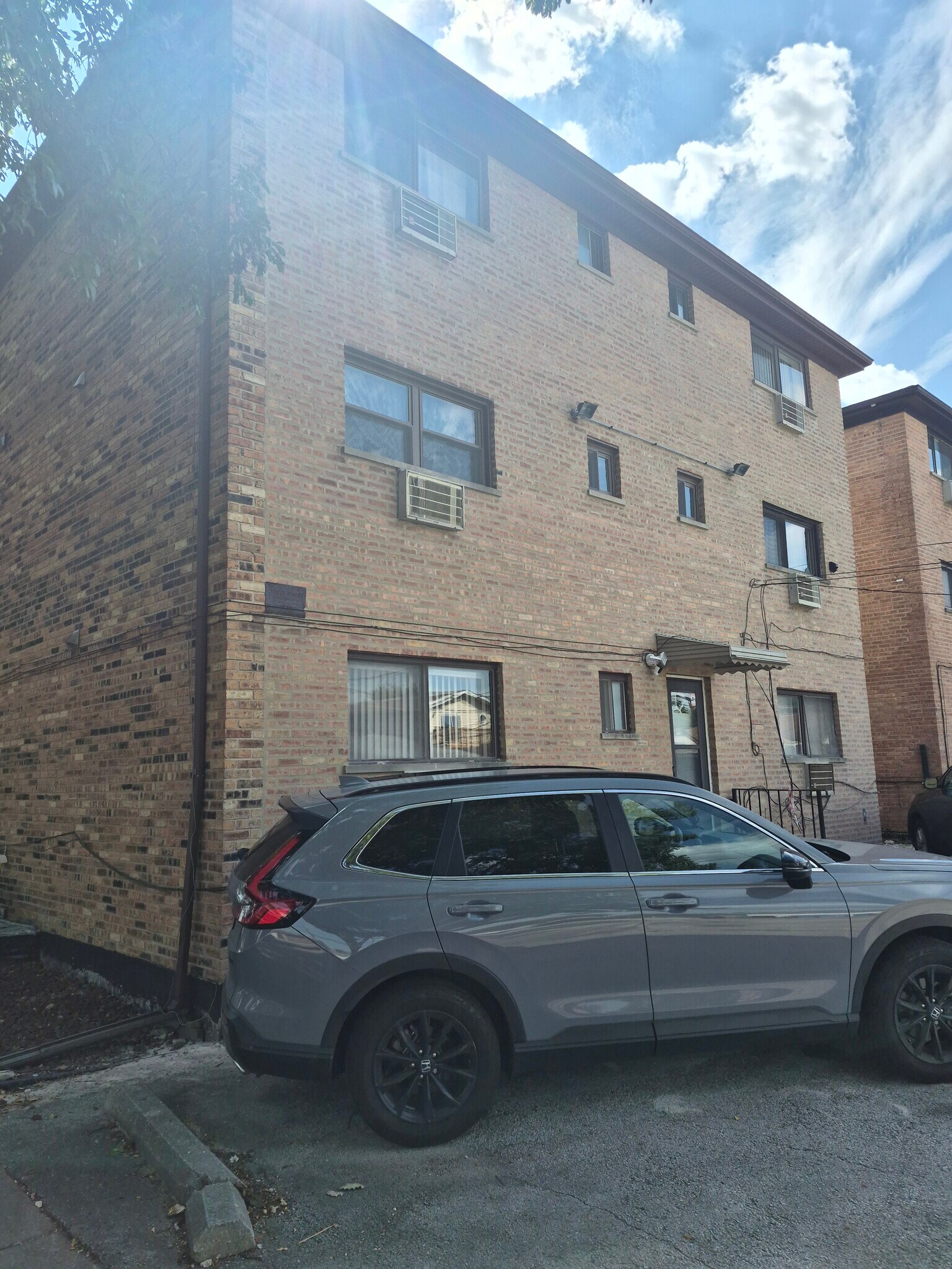 Building Photo - 6700 W 64th Pl
