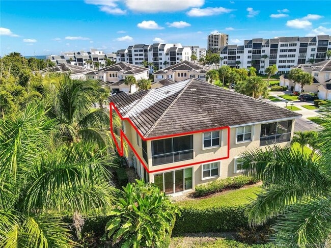 Building Photo - 301 S Compass Dr