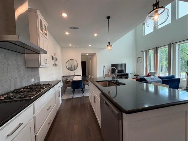 Building Photo - 7328 Endeavor Ln