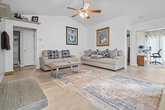 Building Photo - 309 McKendree Ln