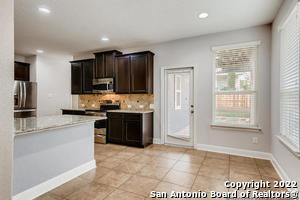 Building Photo - 304 Fritz Way