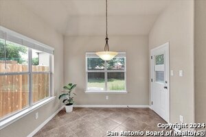 Building Photo - 10908 Forest Breeze