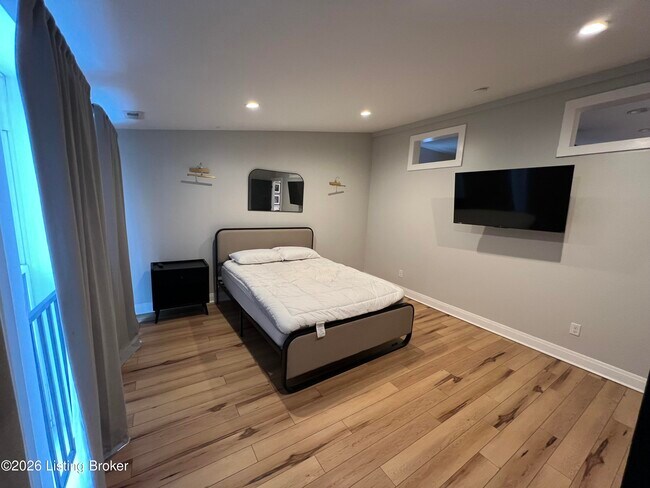 Building Photo - 1110 Logan St