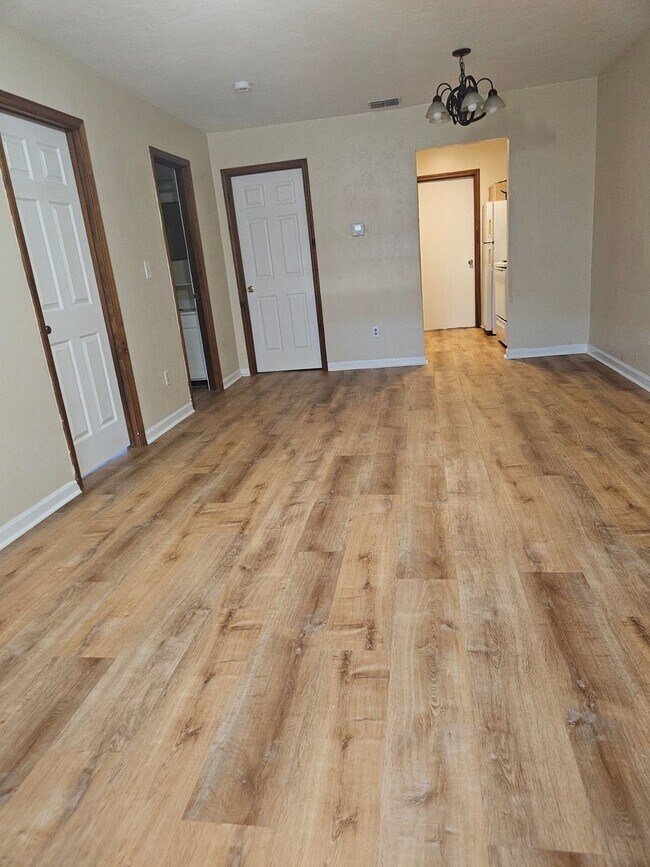 Building Photo - 3884 Osprey Cir