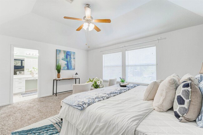 Building Photo - 5227 Brinkman Ct