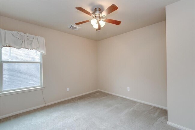 Building Photo - 14547 Gleaming Rose Dr