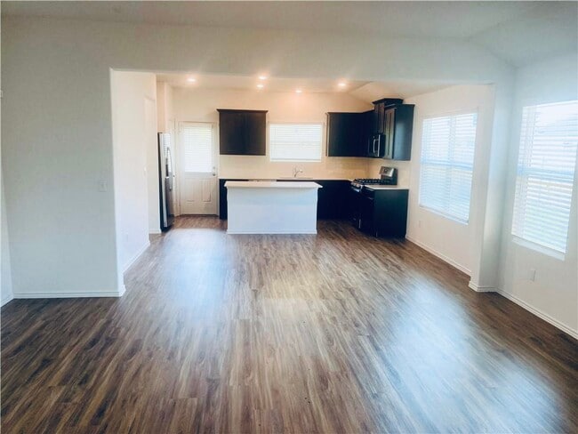 Building Photo - 133 Morning Glow