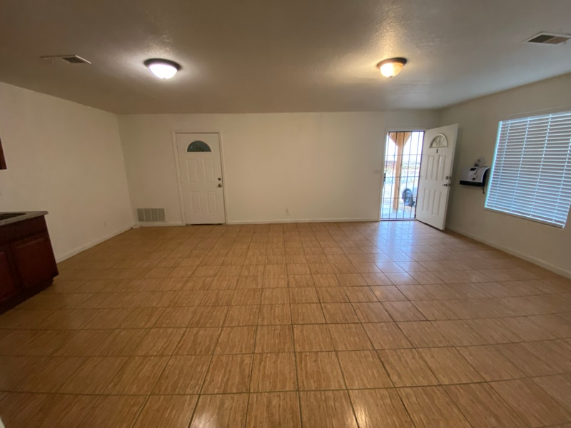 Building Photo - 8130 Heather Ave