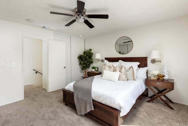 Building Photo - 2061 W Redlands Blvd