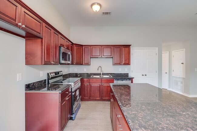Building Photo - 13346 Willow Oak Cir