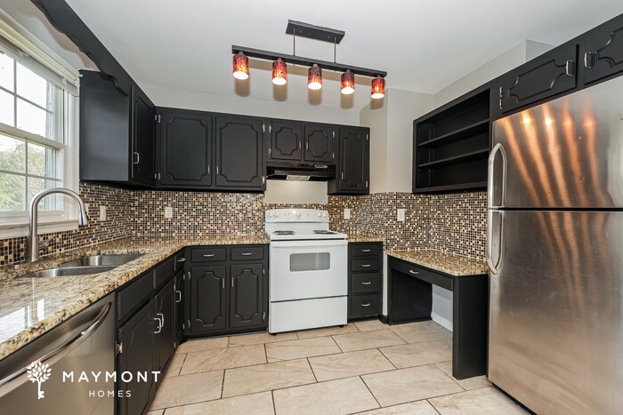 Building Photo - 111 Windward Dr