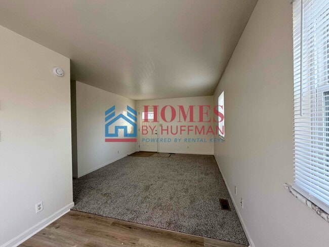 Building Photo - Two Bedroom Duplex | New Flooring
