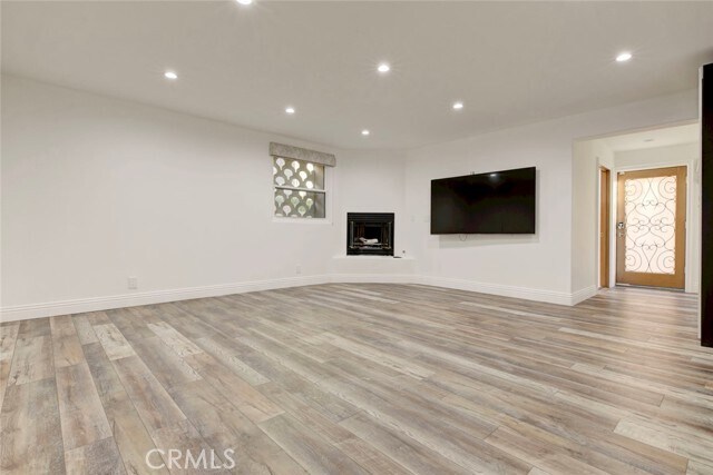 Building Photo - 954 Rosemount Rd