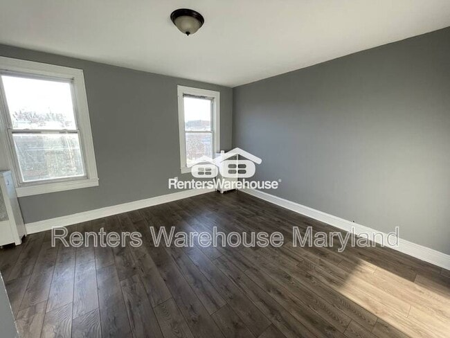 Building Photo - 3400 Dudley Ave