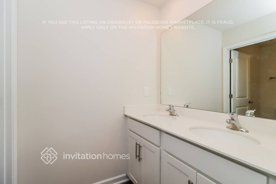 Building Photo - 130 Nathall Trl