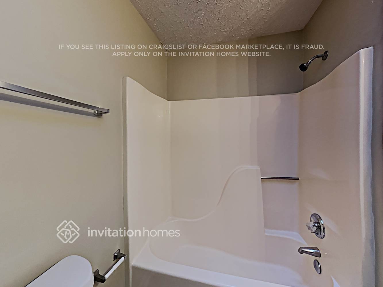 Building Photo - 1387 Williamsburg Ln