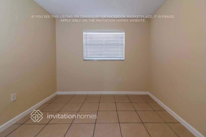 Building Photo - 11421 NW 30th St