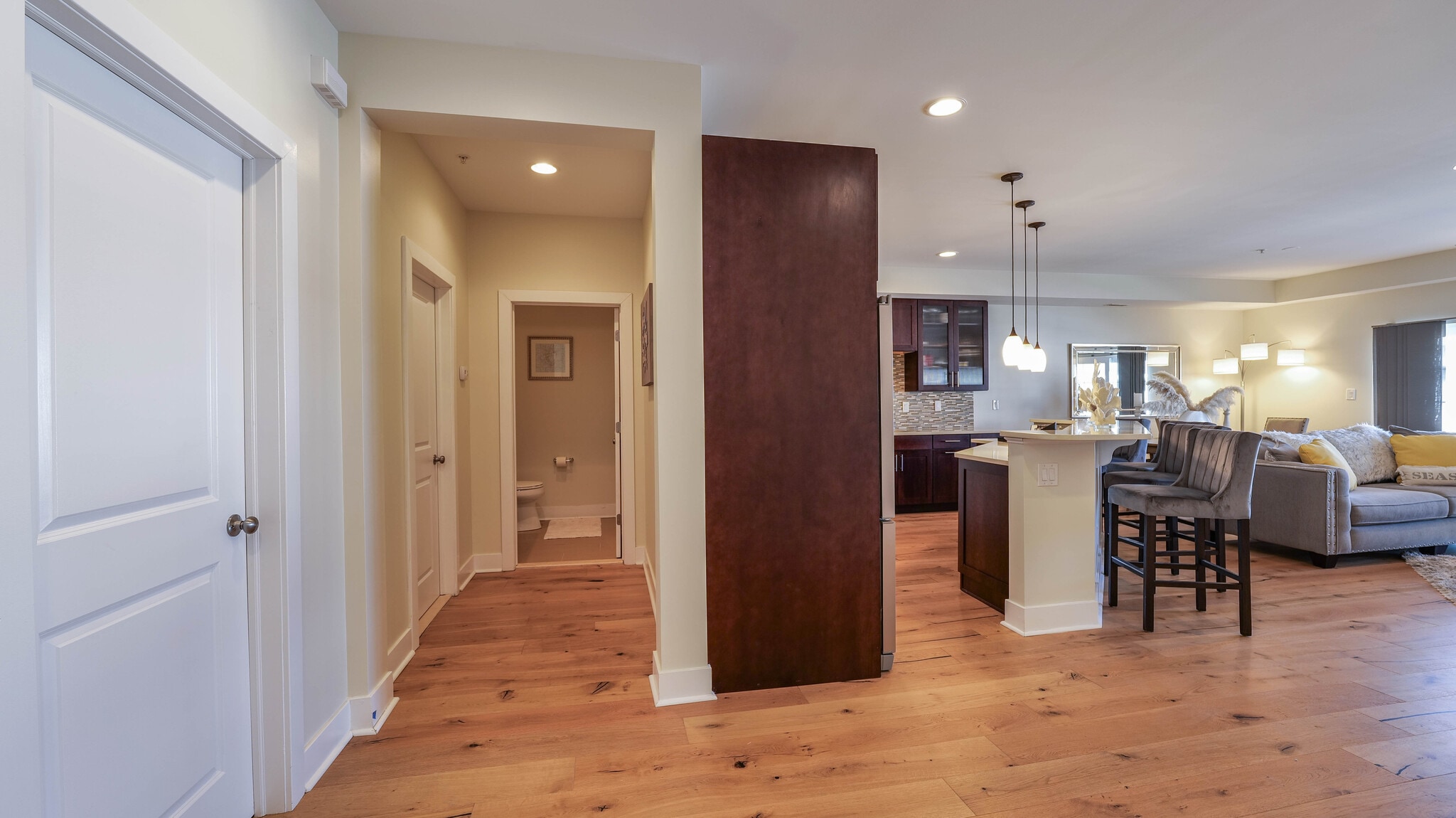 Building Photo - 210 N Madison Ave