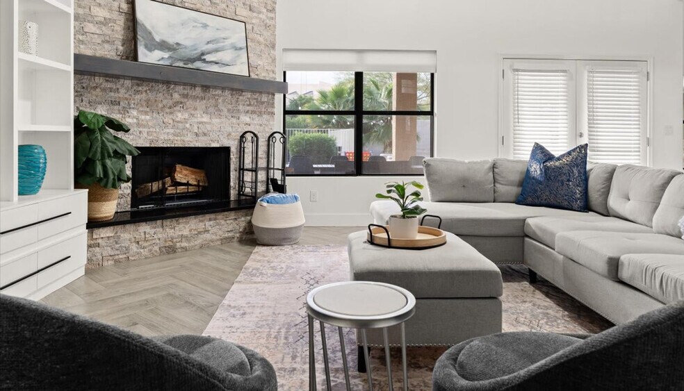 Building Photo - 11264 N 128th Pl