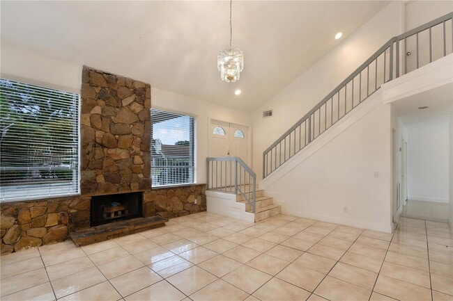 Building Photo - 9587 SW 148th Ave Cir E