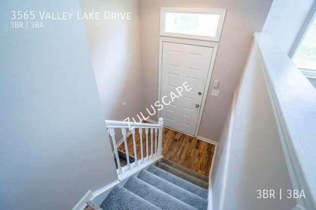 Building Photo - 3565 Valley Lake Dr
