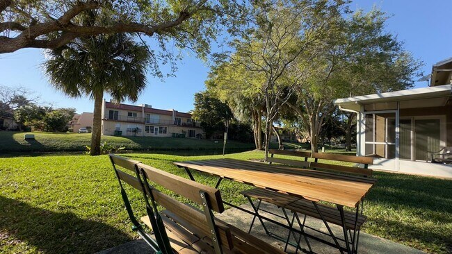 Building Photo - 5811 NW 57th Ave