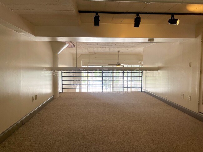 Building Photo - 4100 Laclede Ave