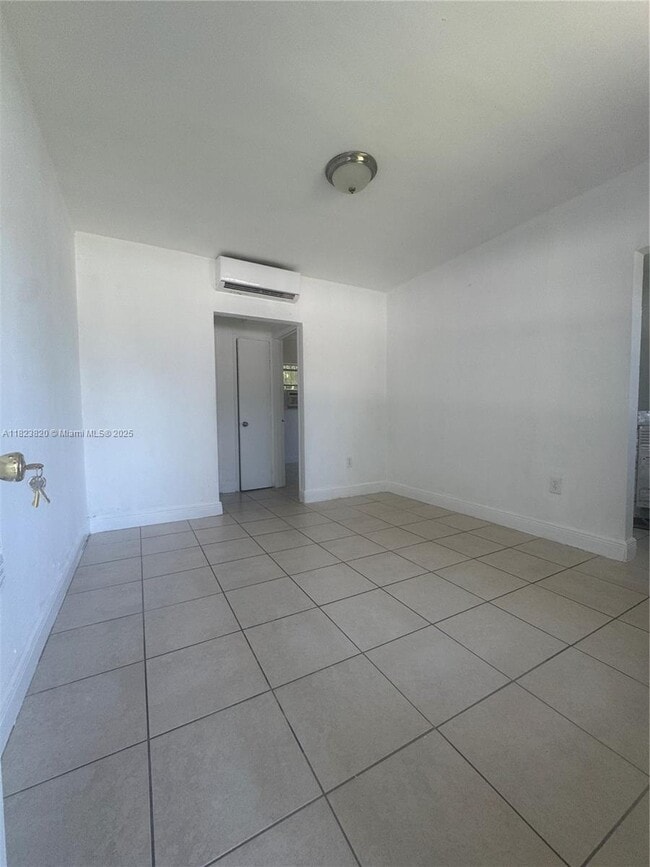 Building Photo - 1590 NW 56th St
