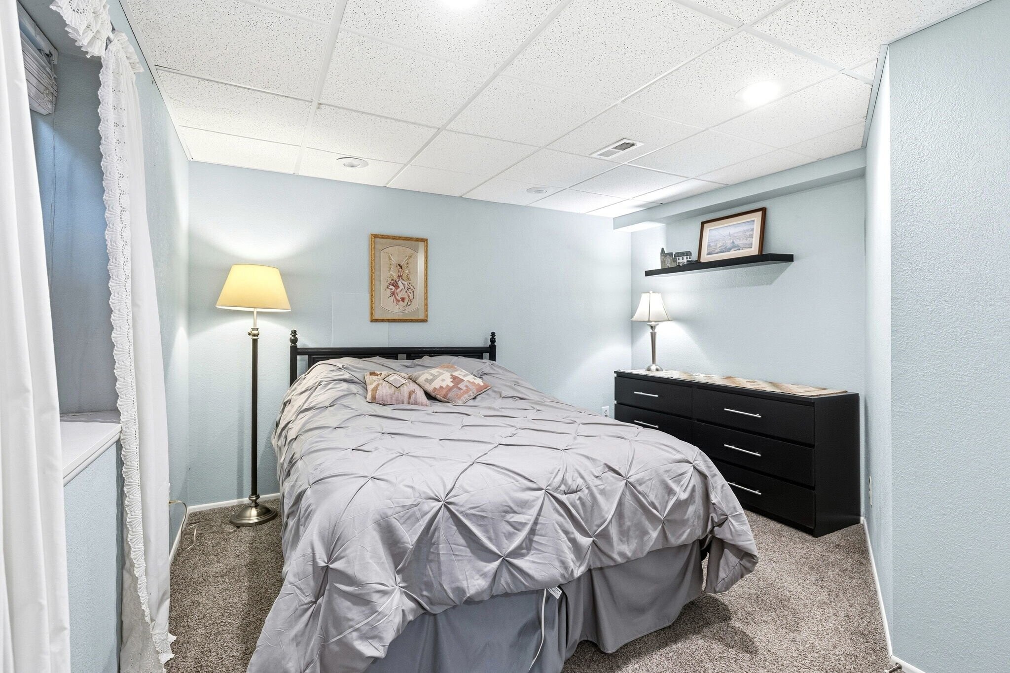 Building Photo - 6146 S Josephine Way