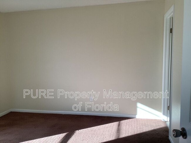 Building Photo - 2985 SE 55th Ave