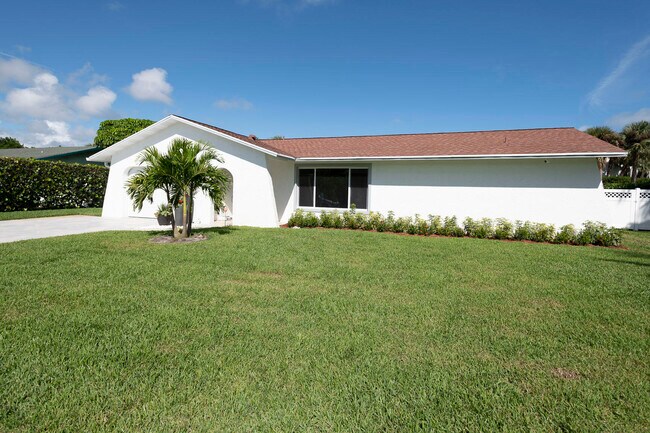 Building Photo - 2289 Windsor Rd