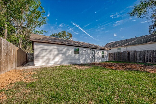 Building Photo - 3618 Noah St