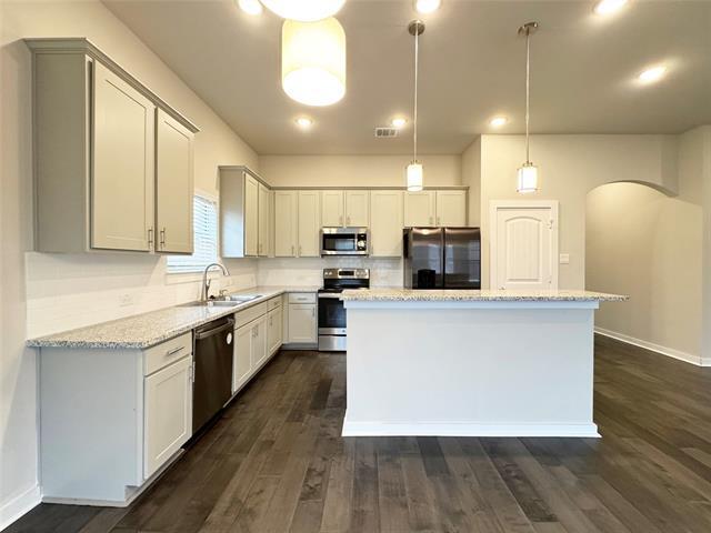 Building Photo - 557 S Utah Dr