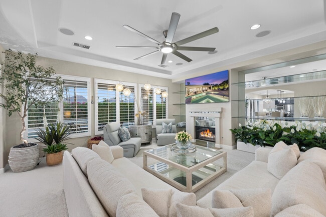Building Photo - 77939 Desert Dr
