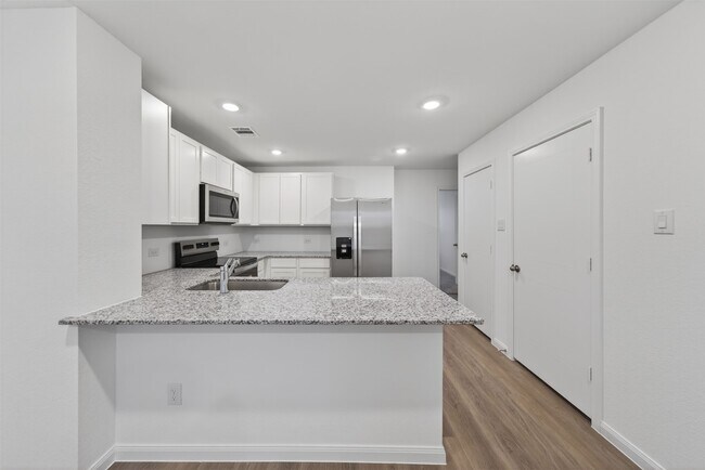 Building Photo - 12227 Shield Crest Ct