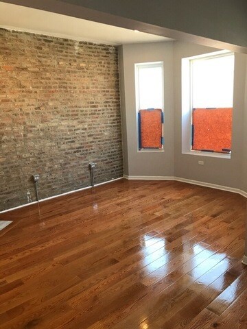 Building Photo - 6723 S Langley Ave